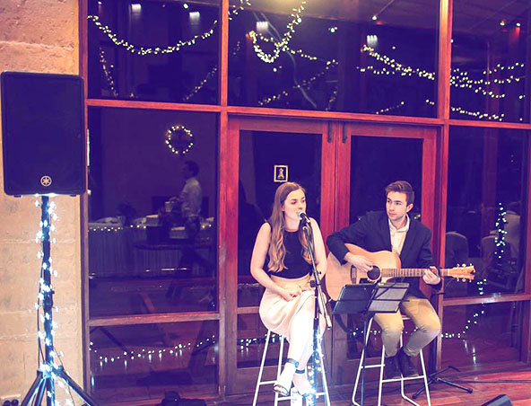Chelsea And Peter, musical duo in Adelaide, photo 3