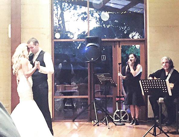 Deja Blue, musical duo in Adelaide