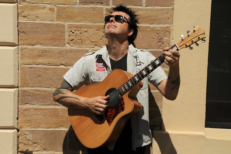 Jamie K Acoustic, musical soloist in Adelaide, photo 3