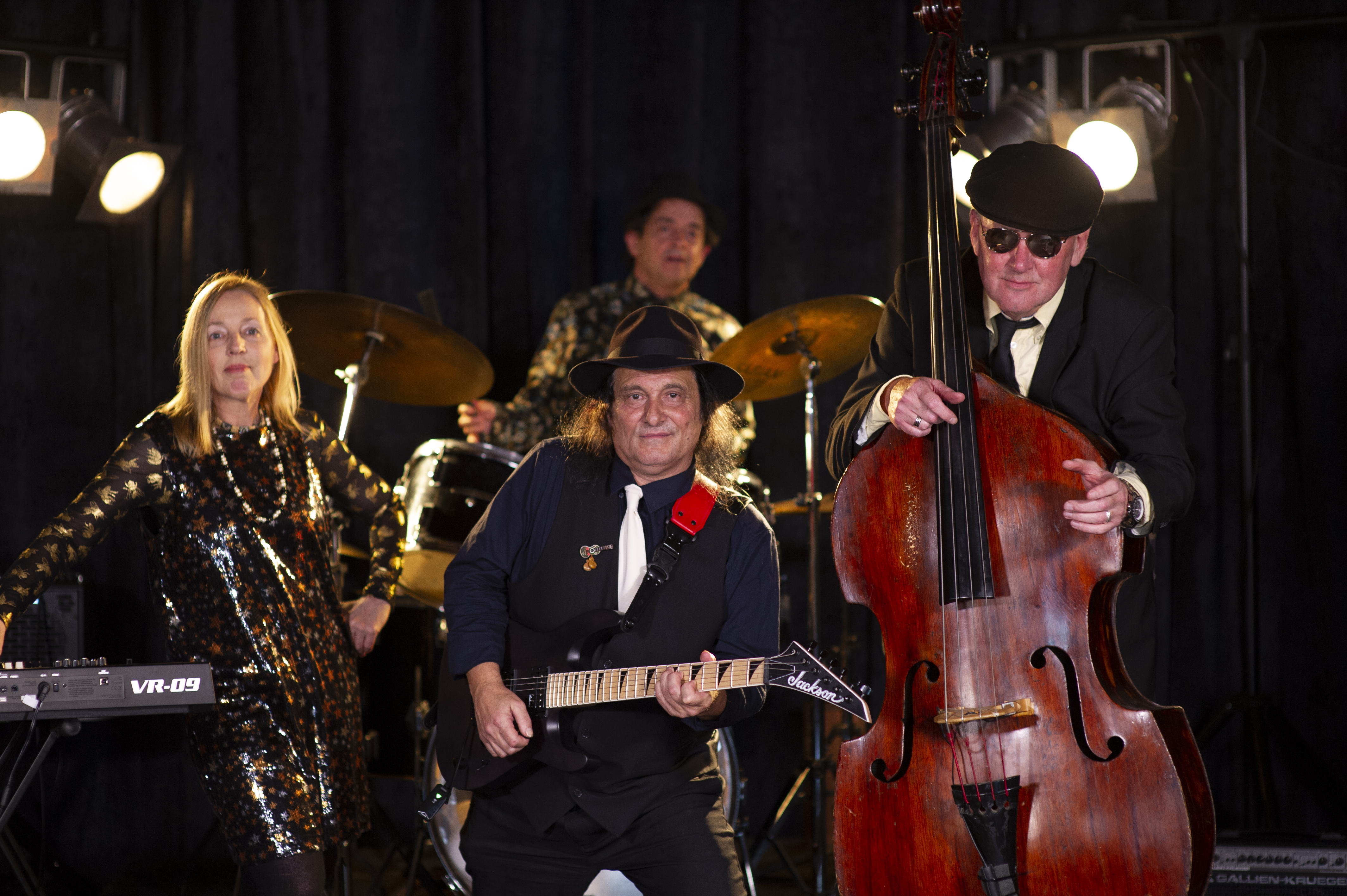 The Matt Hawkins 4, cover band in Adelaide
