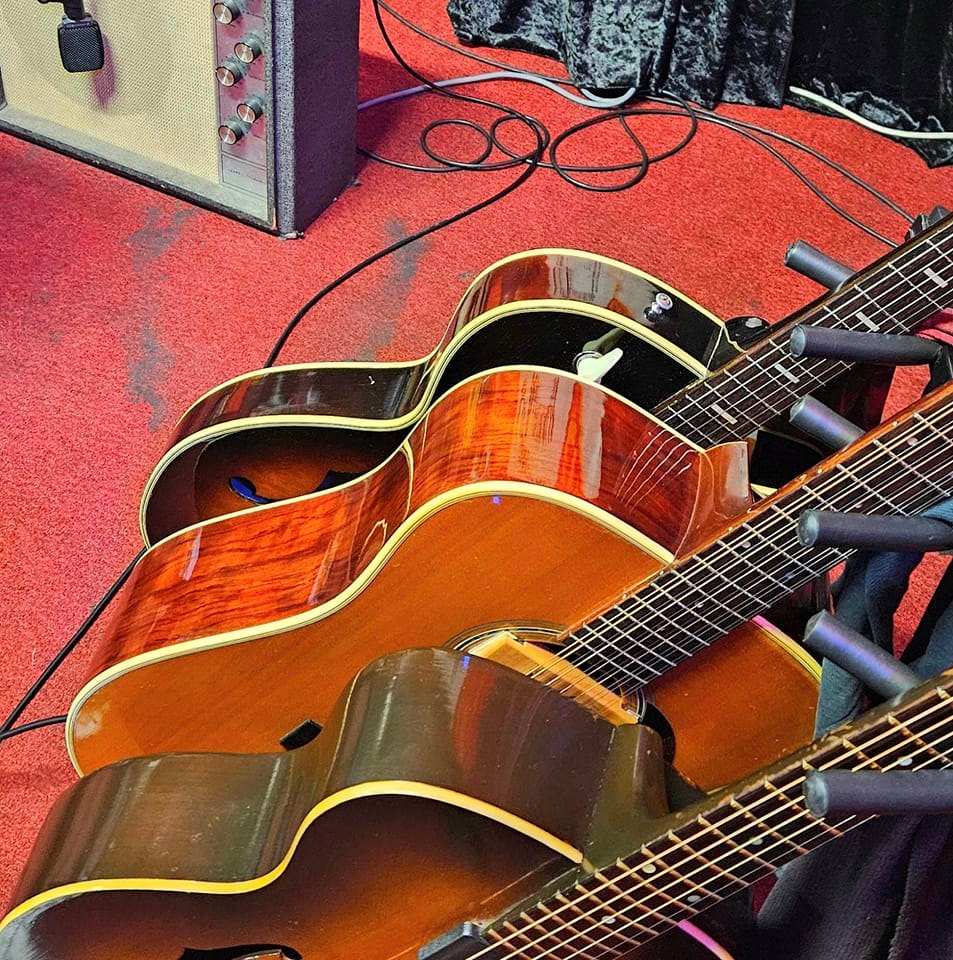 Frankie & Savva, musical duo in Adelaide
