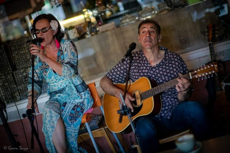 Frankie & Savva, musical duo in Adelaide, photo 3