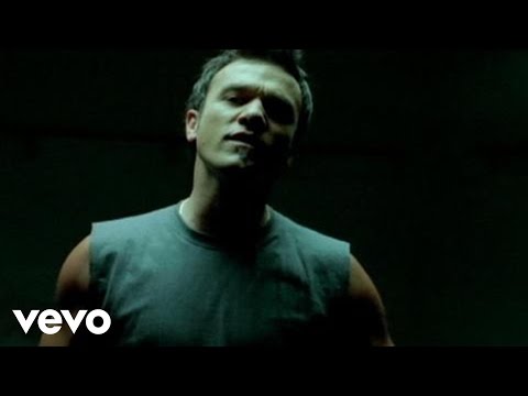 Shannon Noll, singer in Adelaide