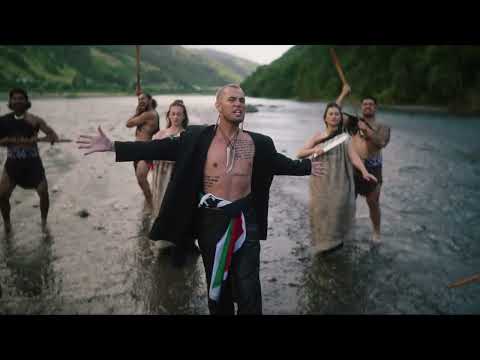 Stan Walker, singer in Adelaide