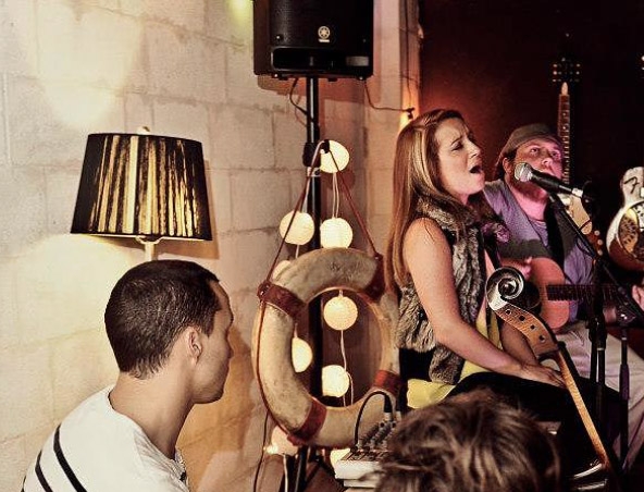 Acoustify, musical duo in Brisbane