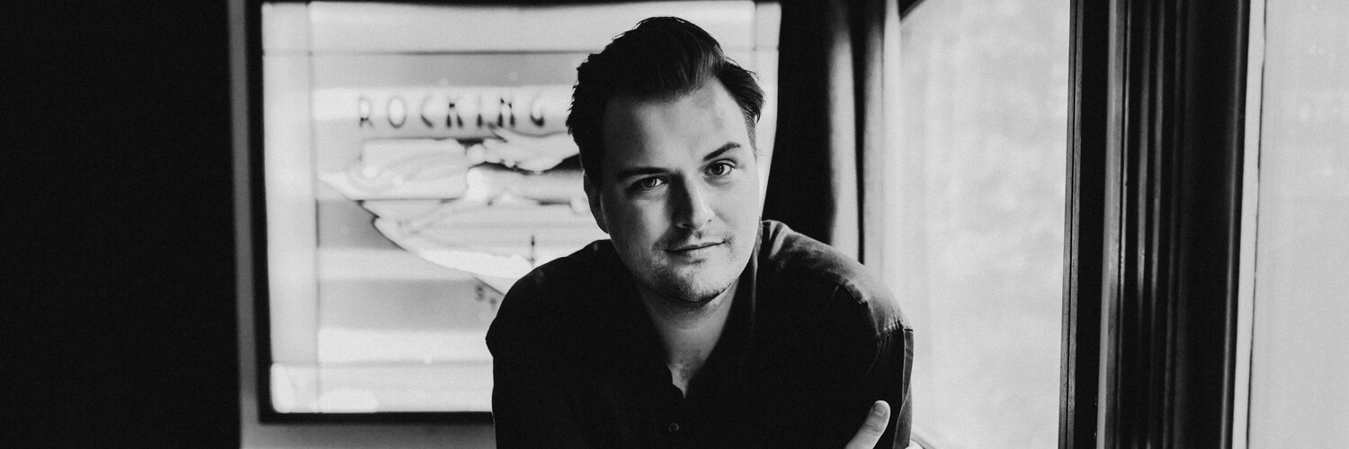 Alex Crook, singer-songwriter in Brisbane, photo 2