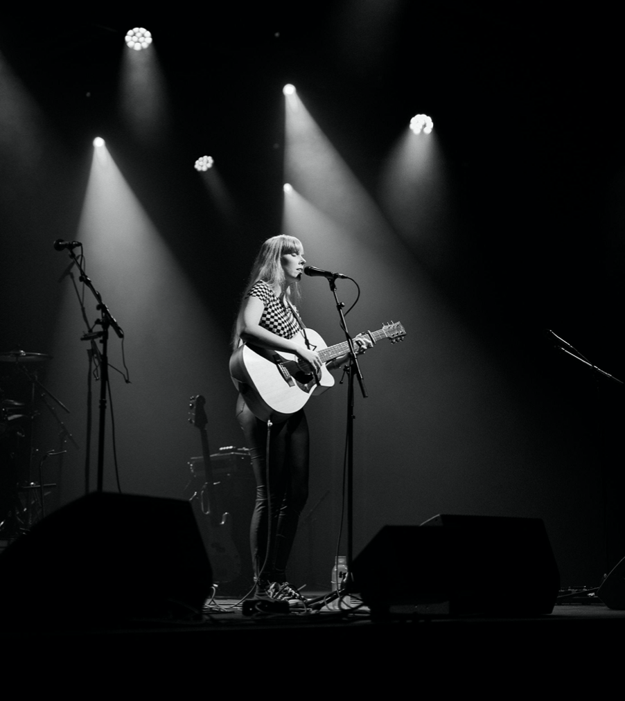 Millie Atlas, singer-songwriter in Brisbane, photo 2