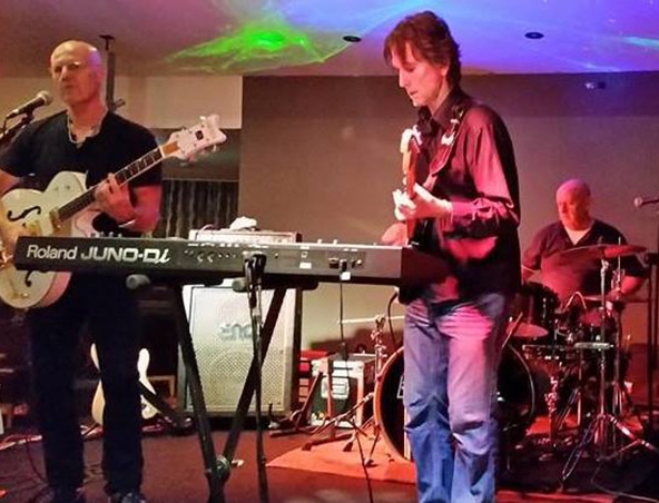 Able Magwitch, cover band in Brisbane, photo 3