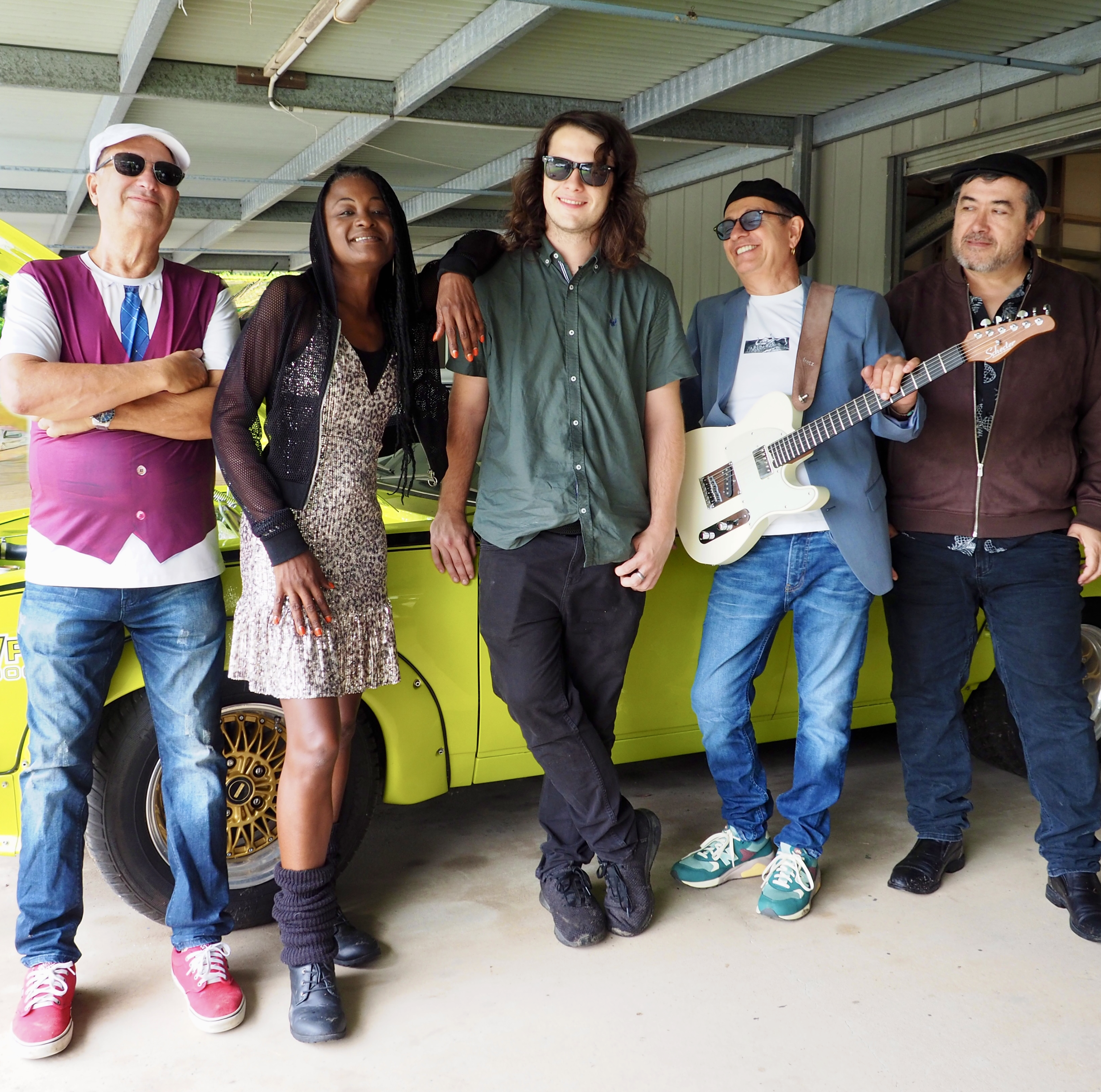 Fusion X, cover band in Brisbane