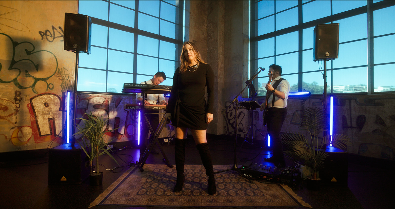Imessa, cover band in Brisbane, photo 2