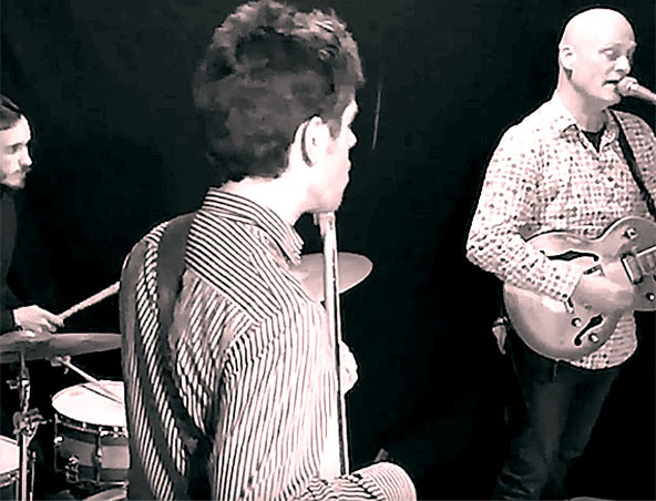 Simon And Funkle, cover band in Brisbane
