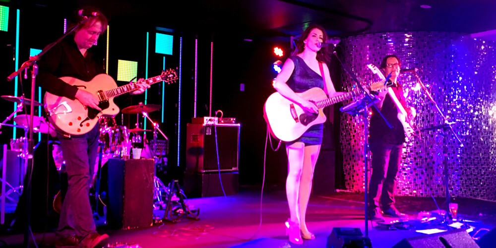 The Abby Skye Band, cover band in Brisbane, photo 3