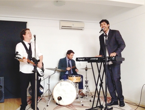The Hip Replacements, cover band in Brisbane, photo 3