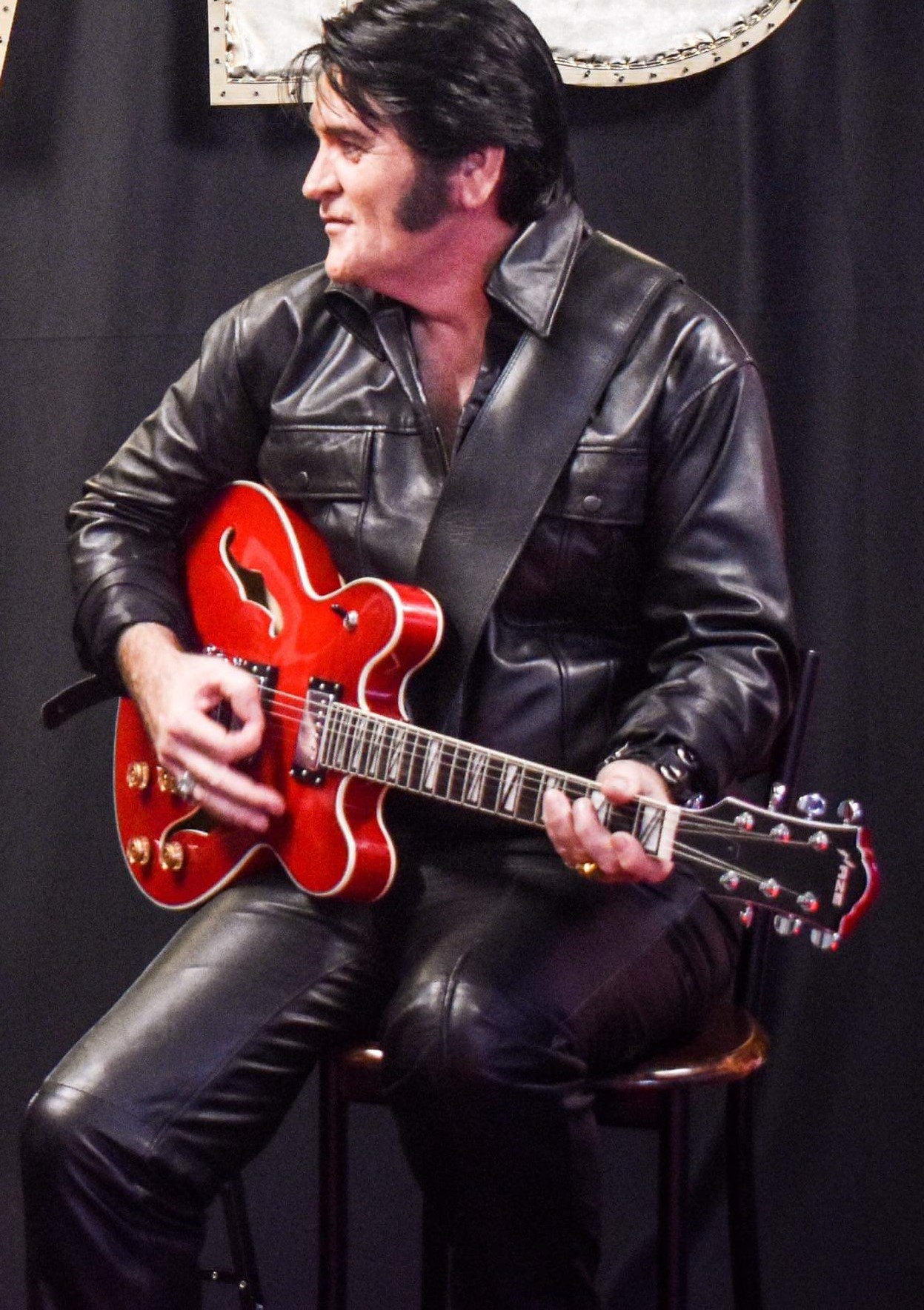Andy B, singing impersonator in Brisbane, photo 2