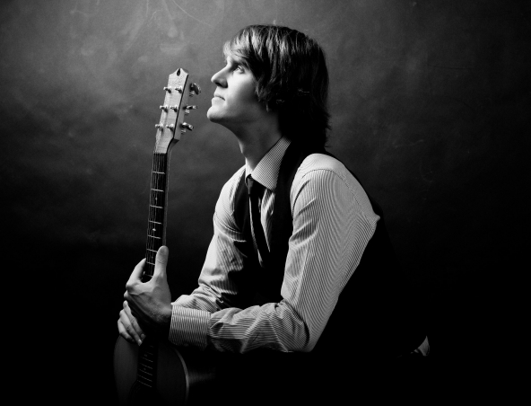 Steve, instrumental guitar player in Brisbane