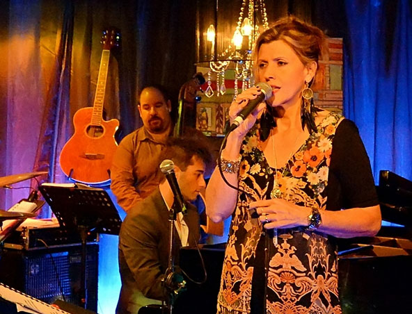 Ingrid James, jazz band in Brisbane, photo 2