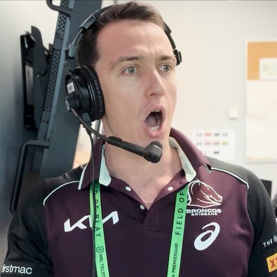 Nick Davis, mc-master of ceremonies in Brisbane, photo 2