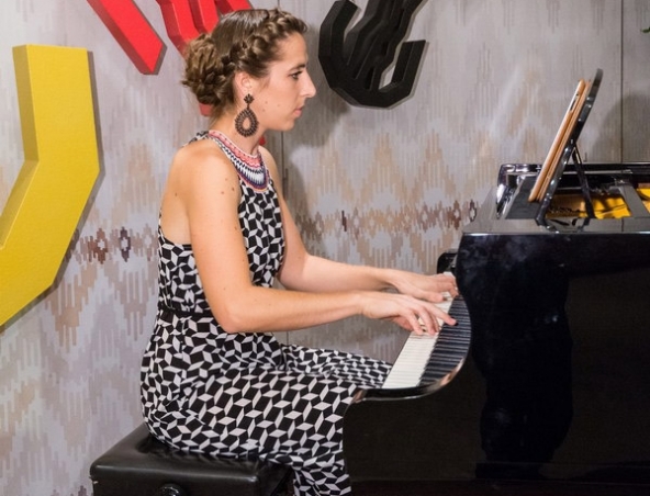 Brisbane Instrumental Piano Player, pianist in Brisbane