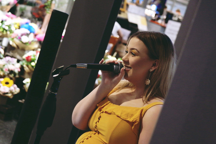 Hayley Vernon Music, singer in Brisbane, photo 3