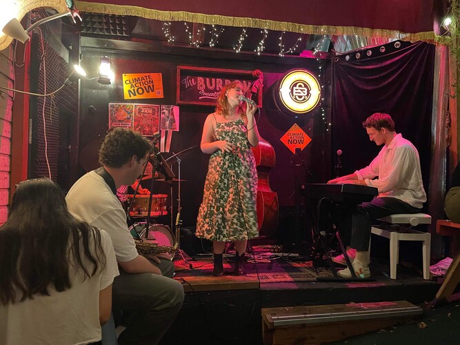 Melissa Roma, singer in Brisbane, photo 3