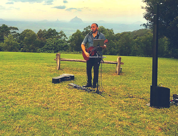 Nicky C, wedding dj in Brisbane, photo 2