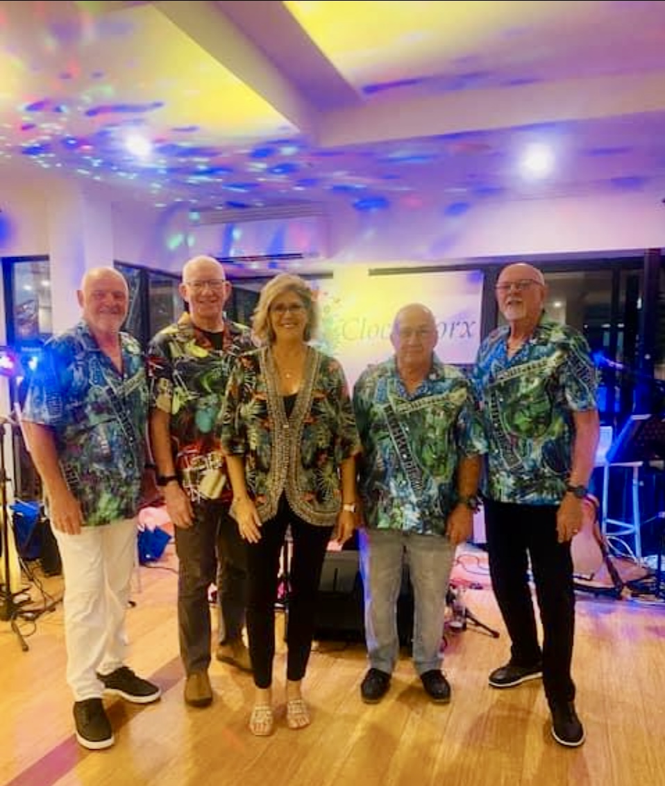 ClockWorx, cover band in Bundaberg Central, photo 2