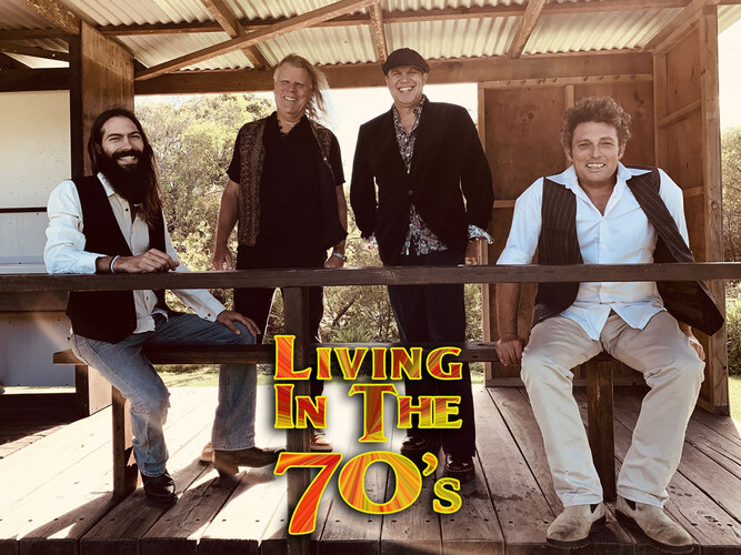 Living In The 70s / Living In The 80s, cover band in Byron Bay, photo 3