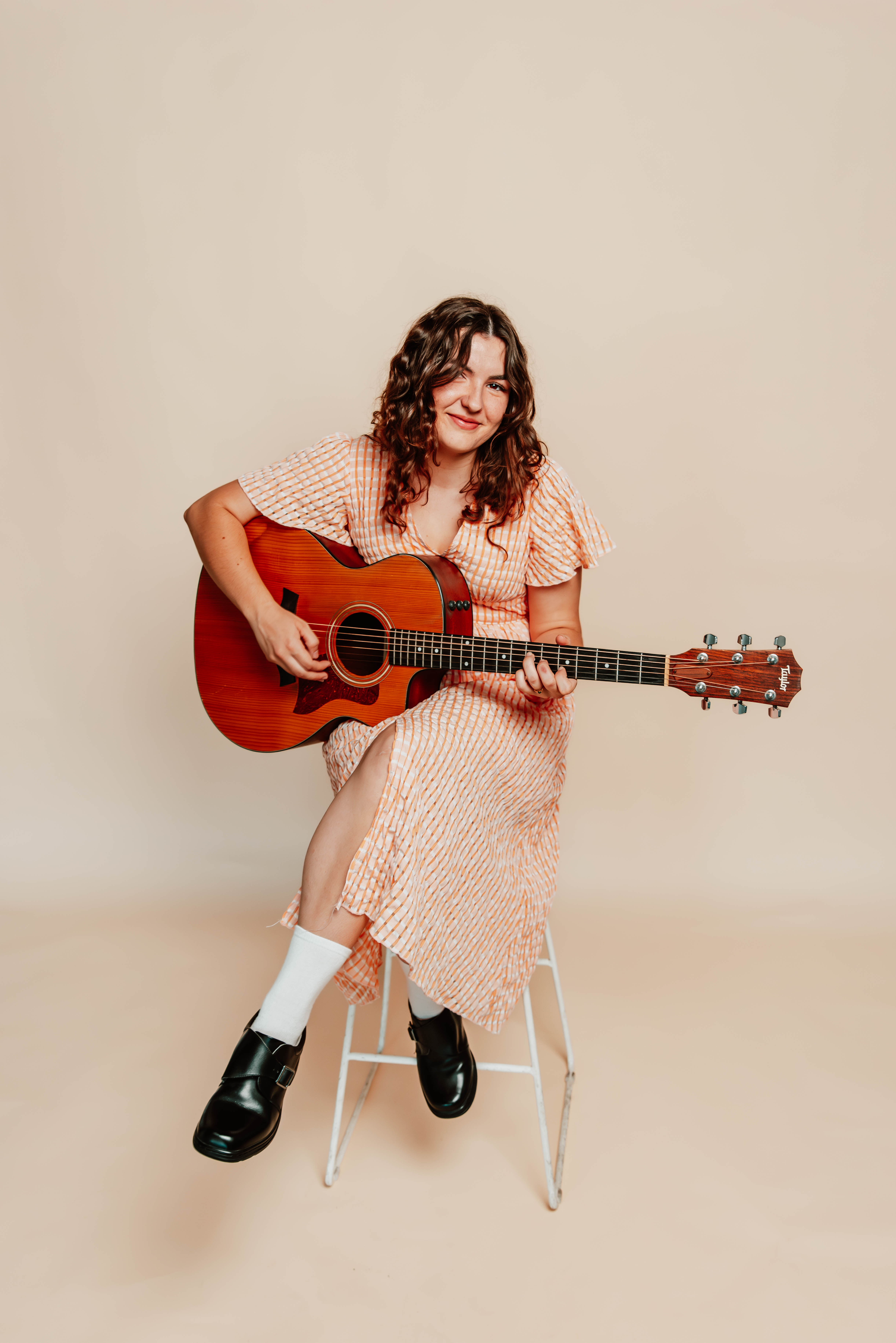 Maisy Taylor, singer-songwriter in Byron Bay, photo 2