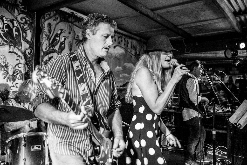 Mercy-Mercy, blues band in Byron Bay