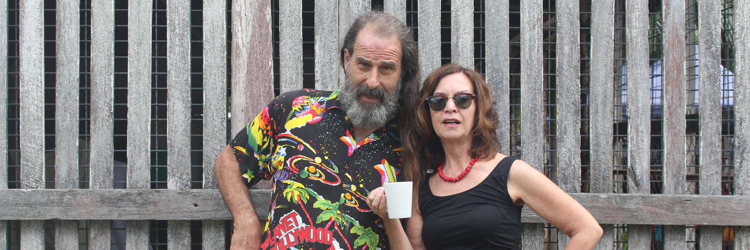 LOCO LOVE and THE FURRY CARDIGAN, musical duo in Byron Bay, photo 2