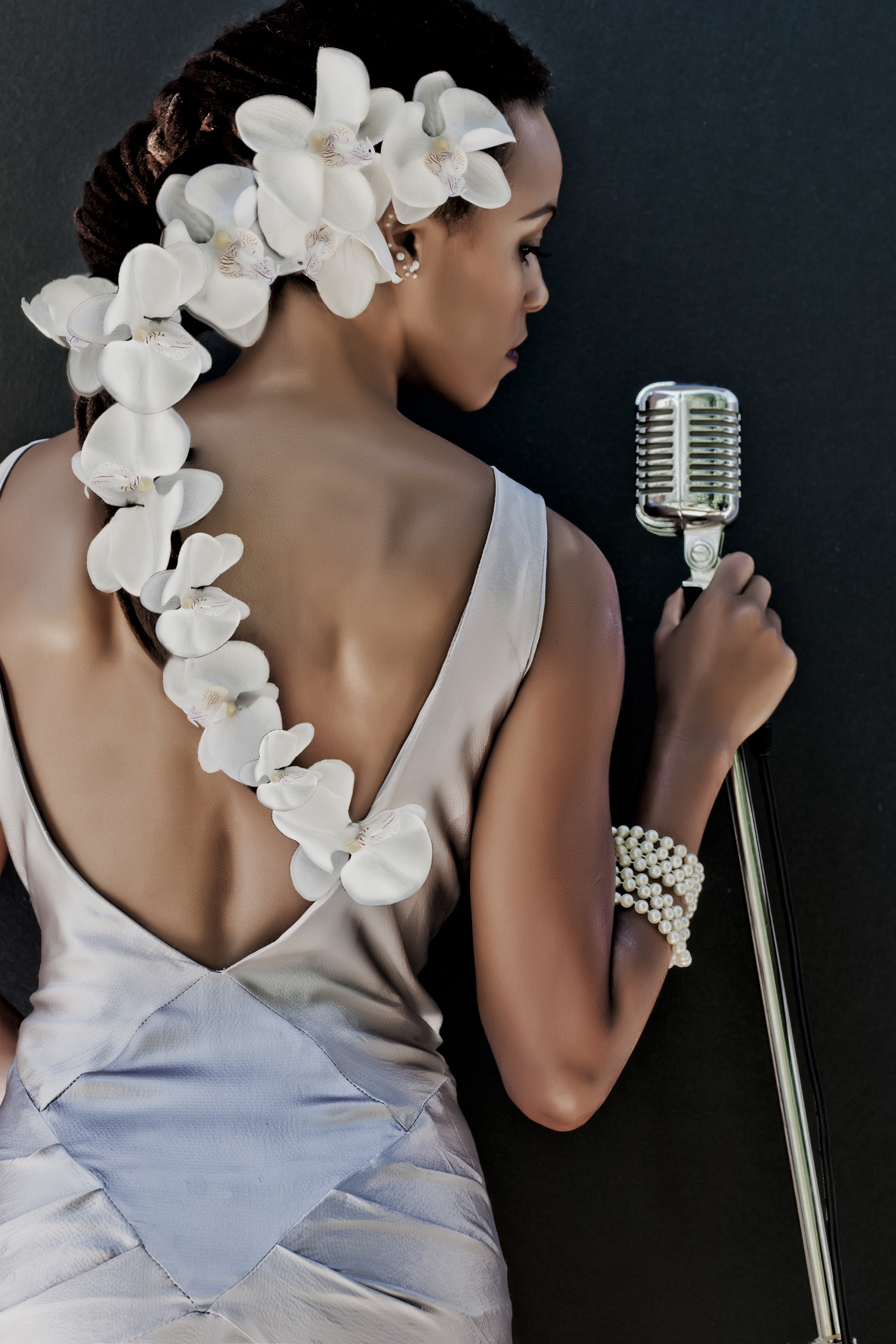 Miss Renee Simone, singer in Byron Bay, photo 2