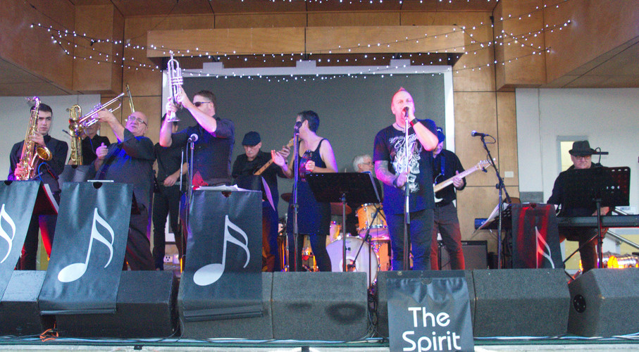 Soul'd, soul band in Byron Bay, photo 3