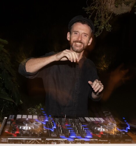 Luke Yeaman Music, acoustic guitar and singer solo in Byron Bay, photo 3