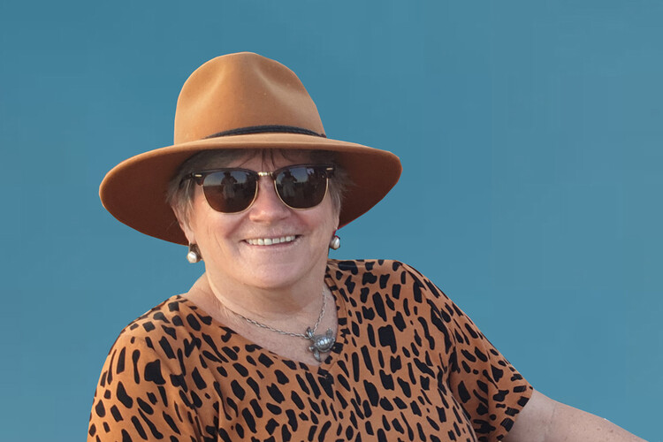 Shirley Lynn, singer-songwriter in Cairns, photo 3