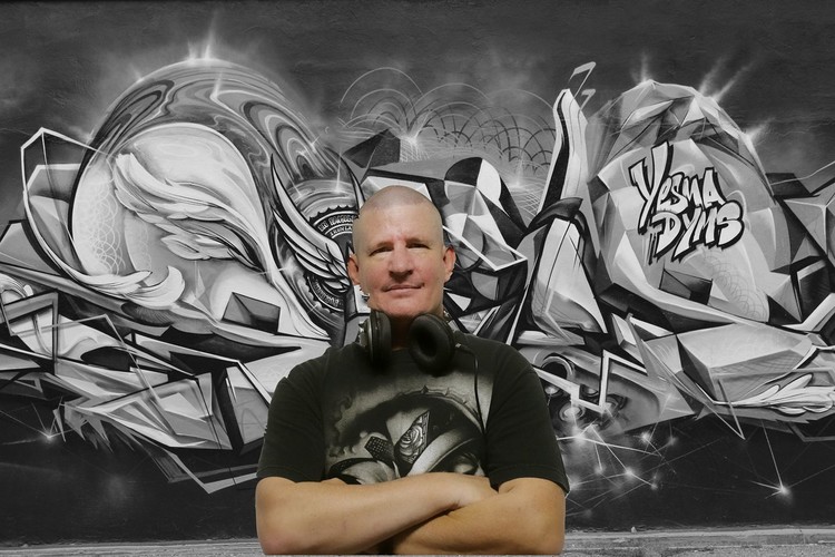 DJ Woodduk, live in Cairns, photo 3