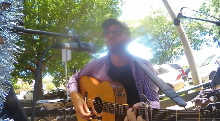 Ramblerman, singer-songwriter in Canberra, photo 3
