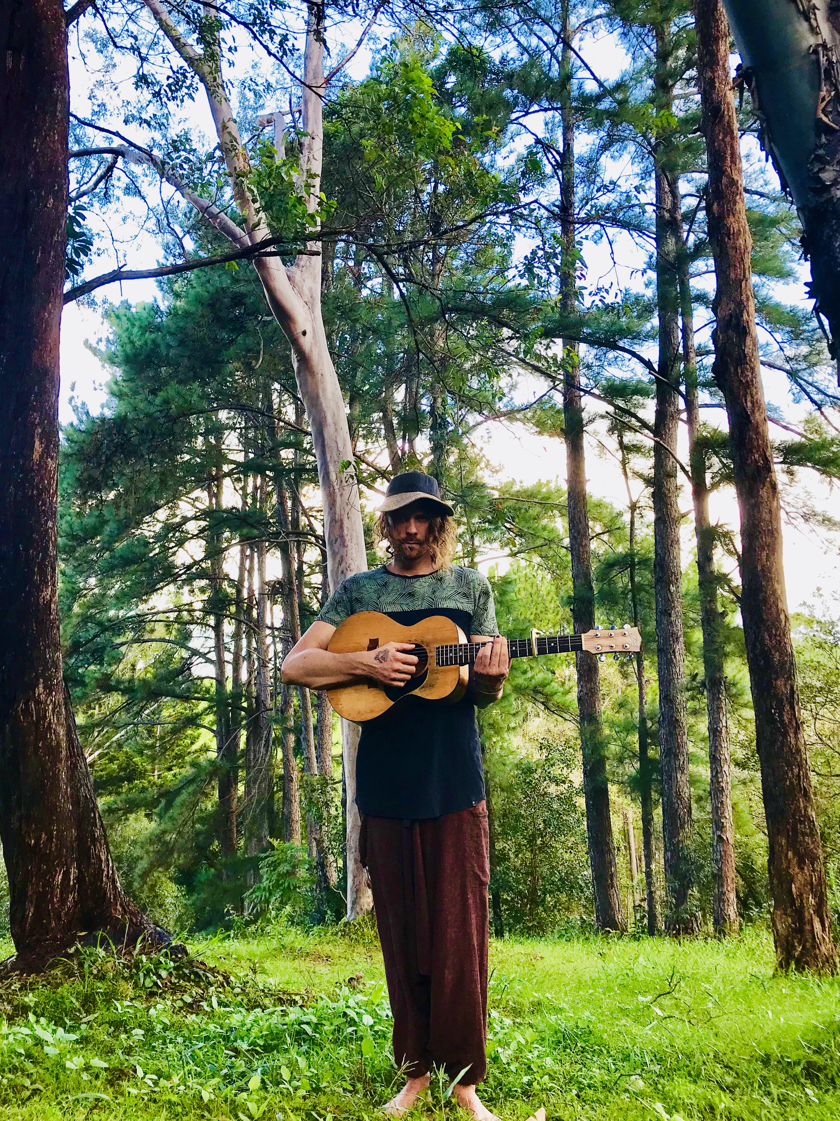 WaltSin, musical soloist in Coffs Harbour