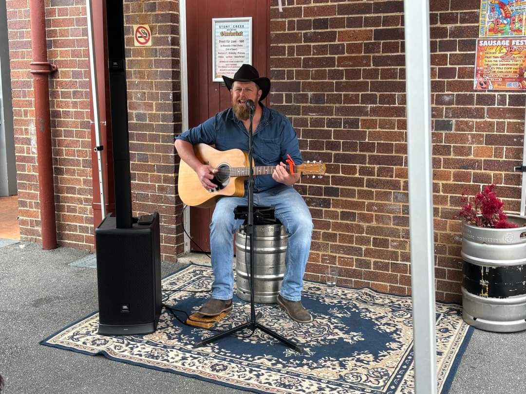 Boyd Ridley, singer in Darling Heights