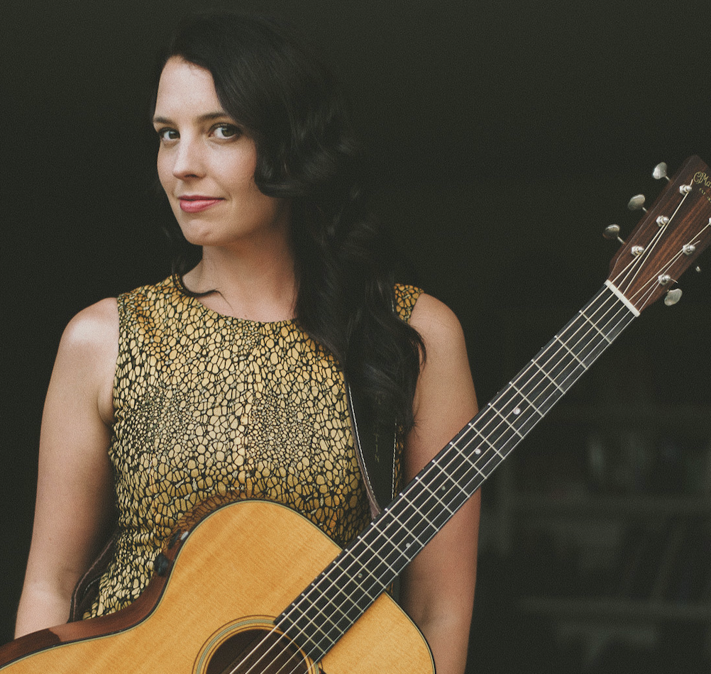 Lisa Hanley, singer in Geelong, photo 2
