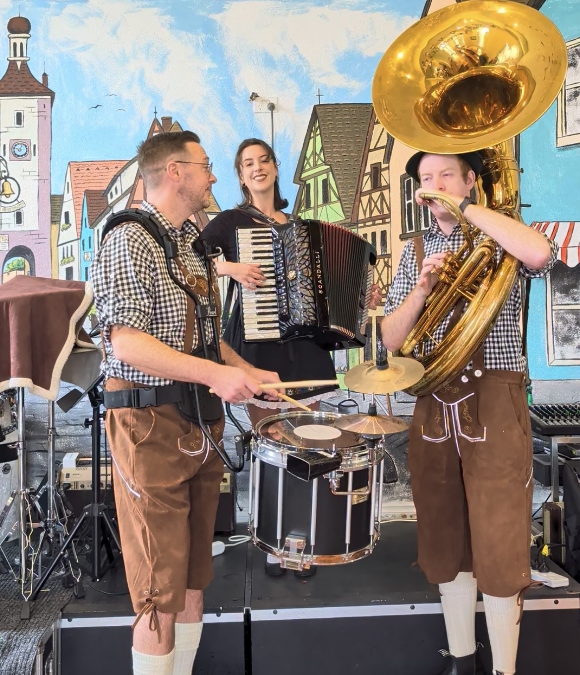 Oktoberfest, musical duo in Geelong