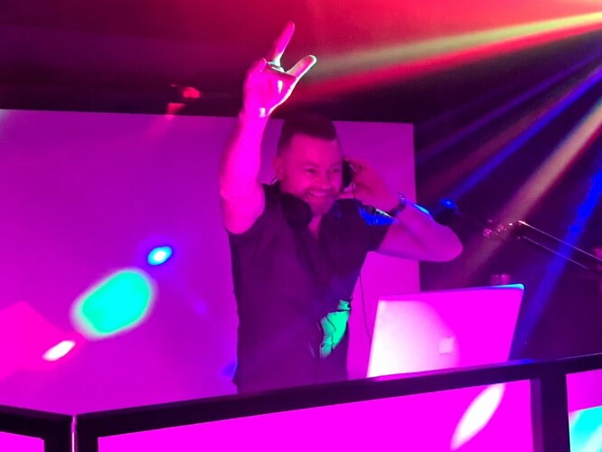 Lovin & Co Entertainment, dj in Gold Coast, photo 3
