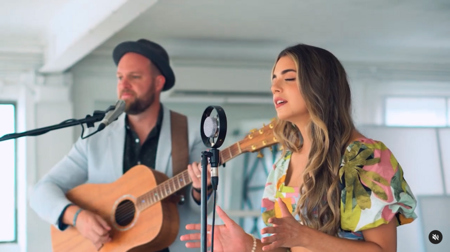 Tayla & Danny, musical duo in Gold Coast, photo 3