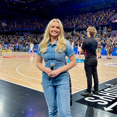 Brooke Lee, mc-master of ceremonies in Gold Coast, photo 2