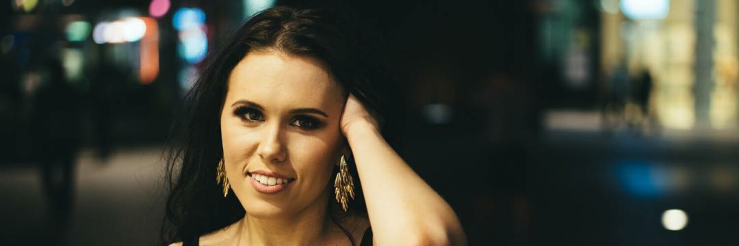 Annie Lumley Music, singer in Gold Coast