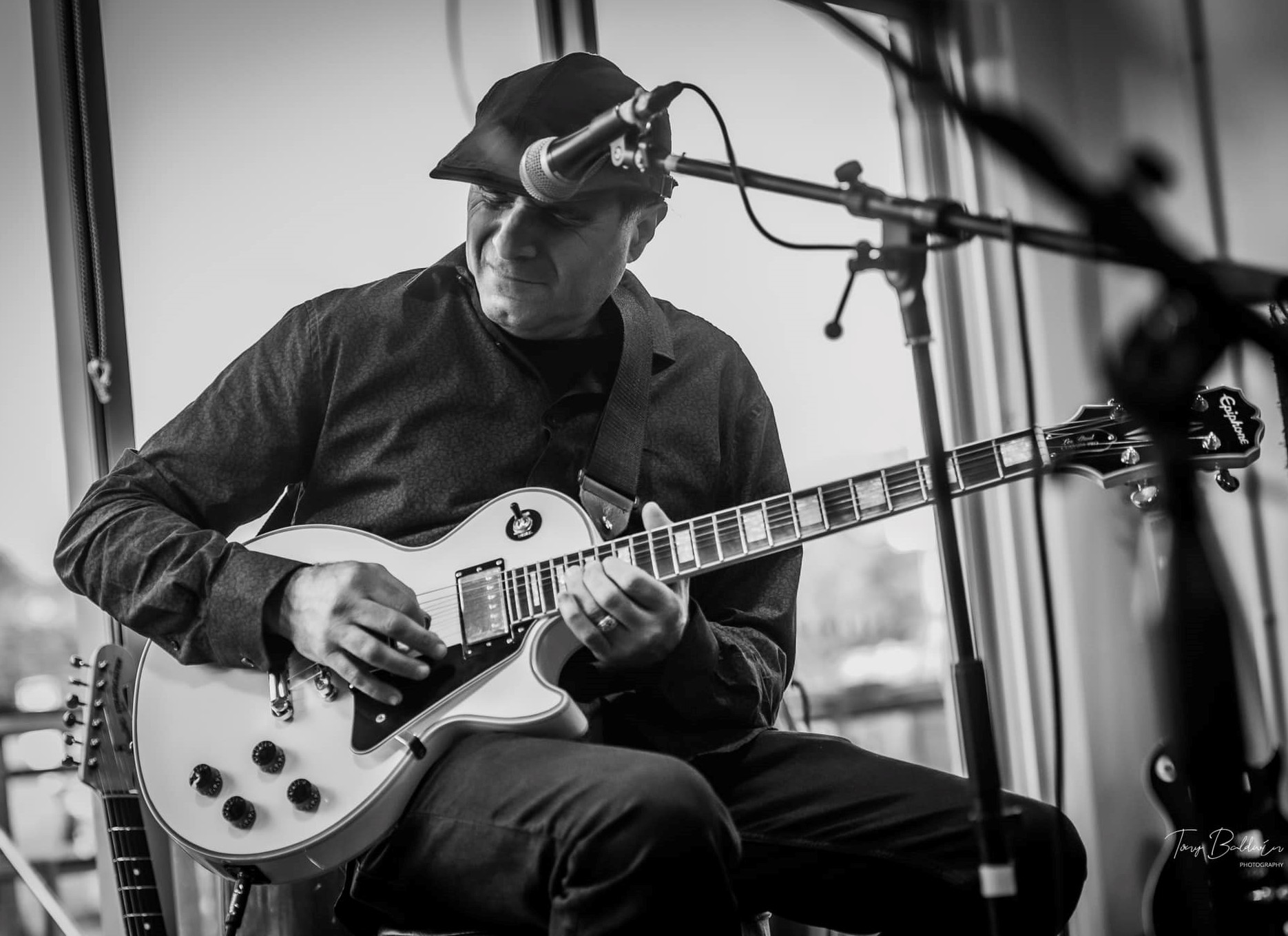 Andrew Borg, guitarist in Gordon