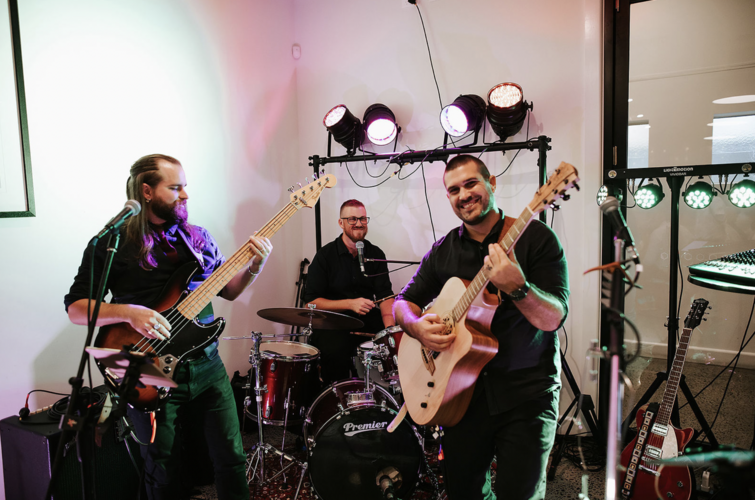 Ryan Martin Weddings, wedding band in Grafton, photo 3