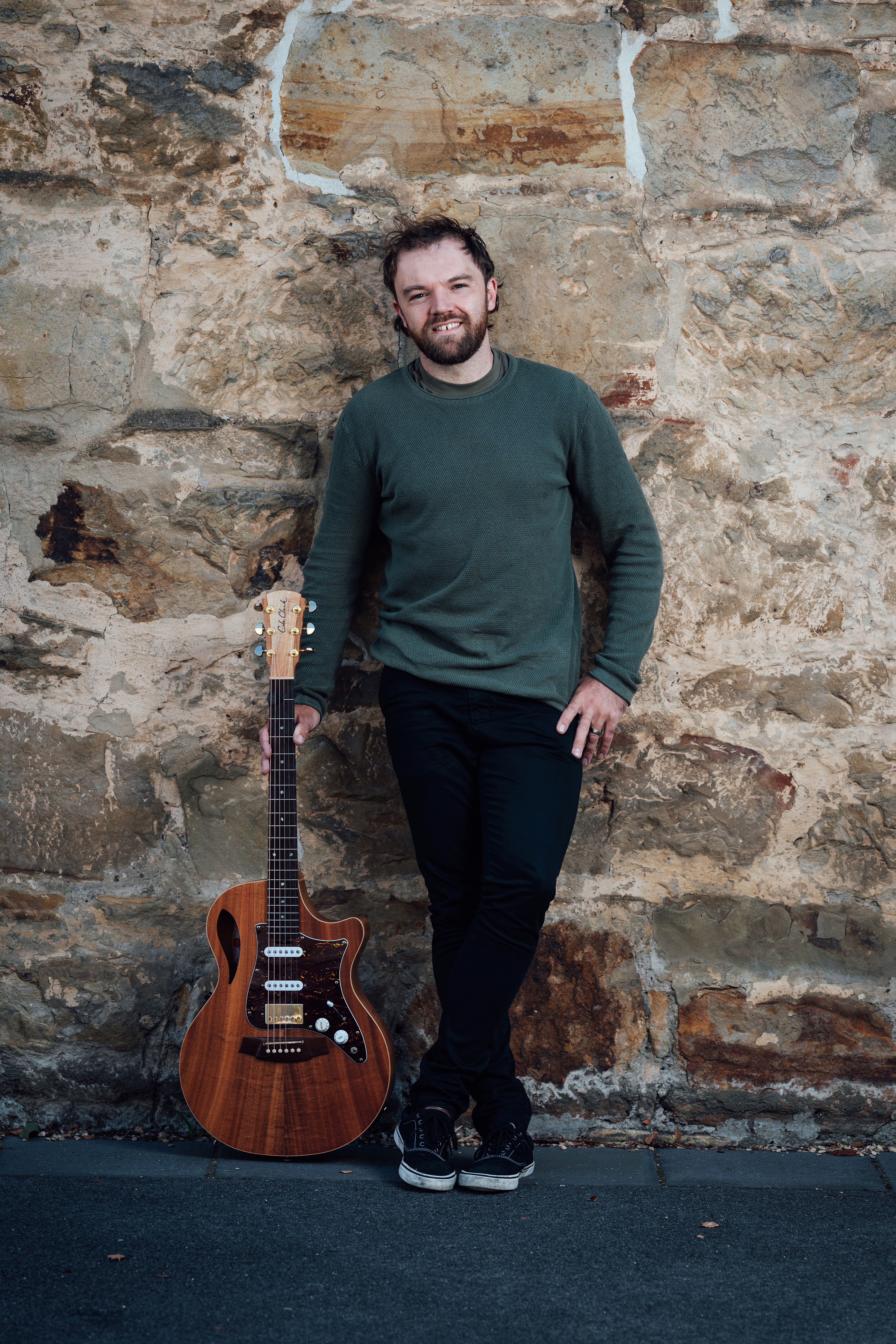 Tom Booth Music, musical soloist in Hobart, photo 2
