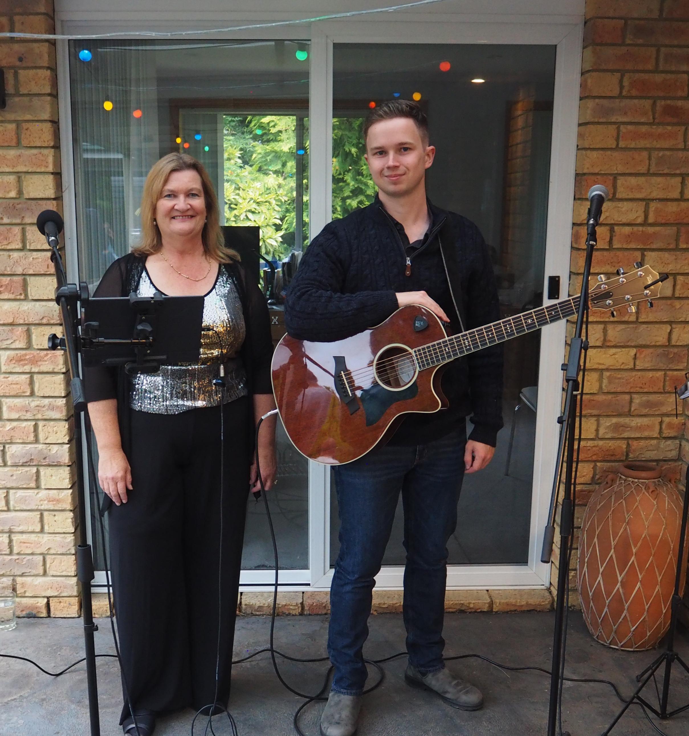 Valentine's Tonic, musical duo in Hobart, photo 2