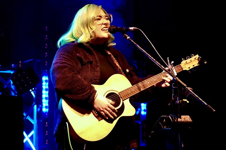 Jessica Allen Music, singer-songwriter in Kiama, photo 3