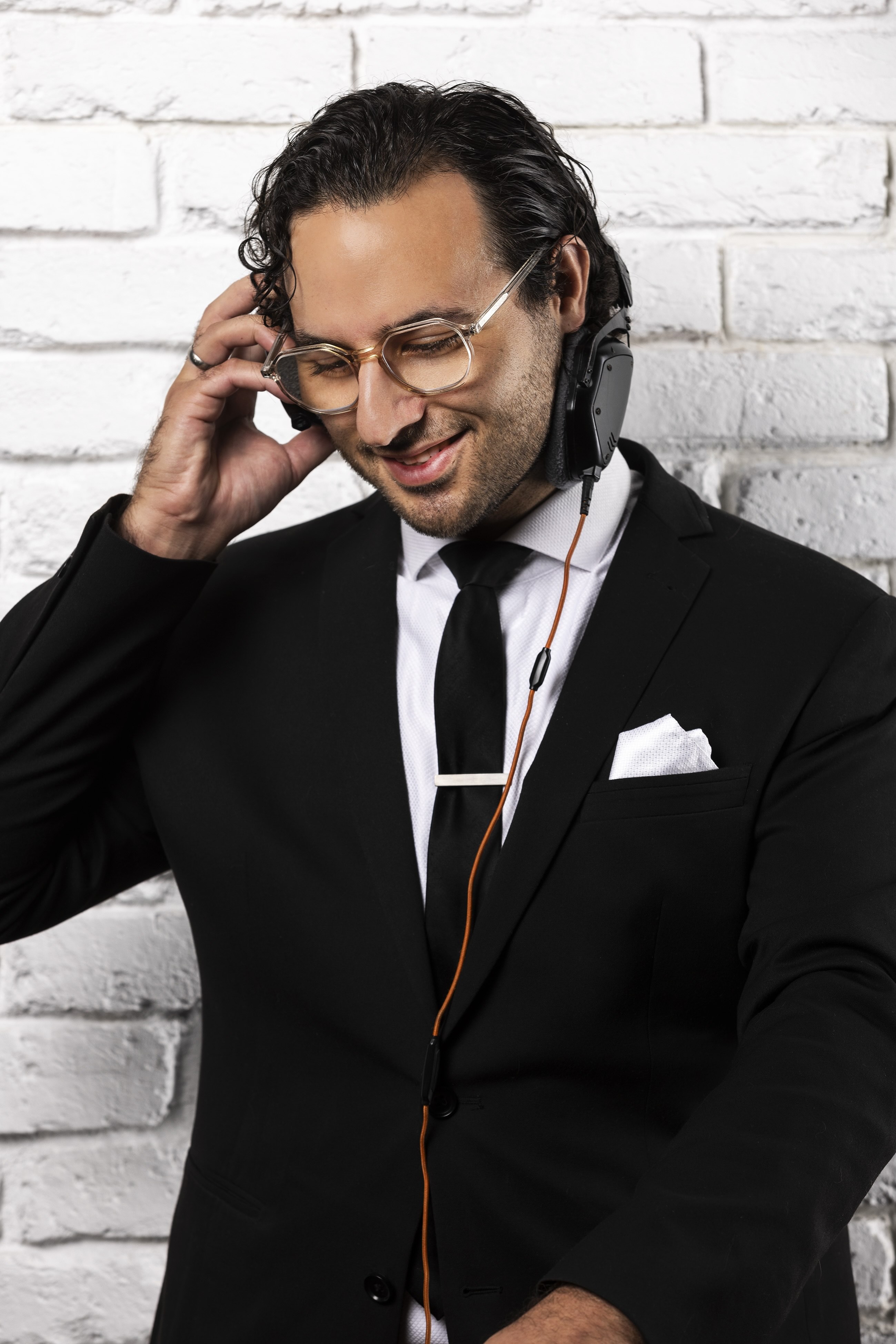 Timeless Wedding Entertainment, dj in Kincumber
